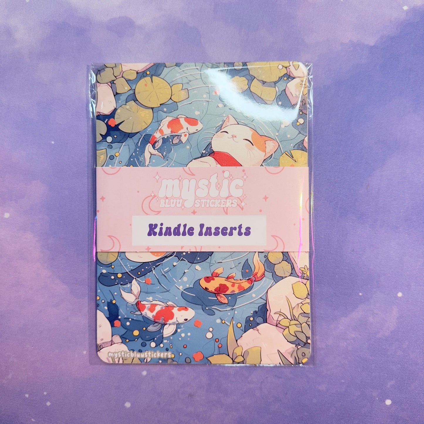 Cat in Pond Kindle Insert: Holographic Paperwhite Sleeve