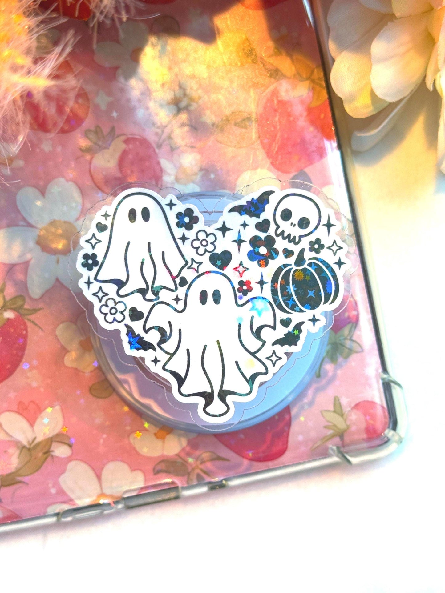 Ghost Skull MagSafe Grip: Spooky E-Reader Phone Accessory