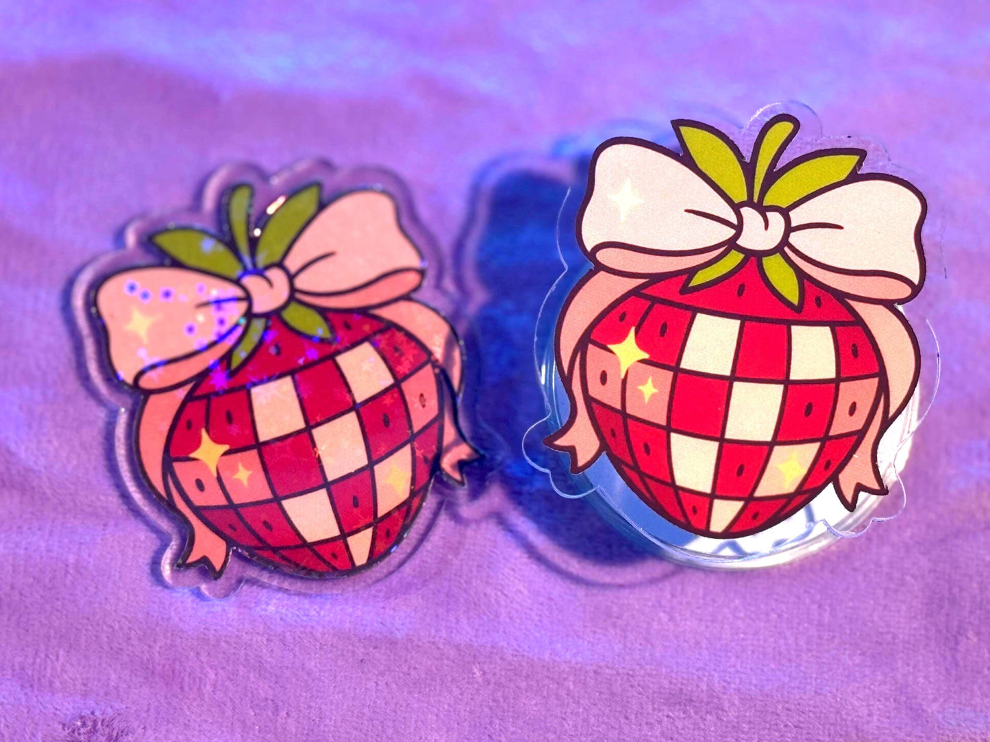Disco Strawberry Cabochon: Glittery Acrylic Flatback for DIY Crafts