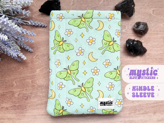 Kindle Sleeve Luna Moth Cottagecore Padded Case | Mint Green Daisy E-Reader Pouch for Kindle Paperwhite | Witchy Reader Gift