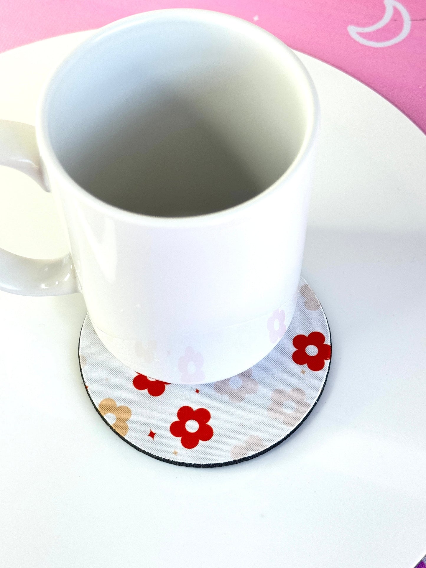 Cute Retro Flowers Cup Coasters For Drinks, Set of 4 Round - Modern Cocktail Drink Bar Coasters Aesthetics Non Slip Rubber