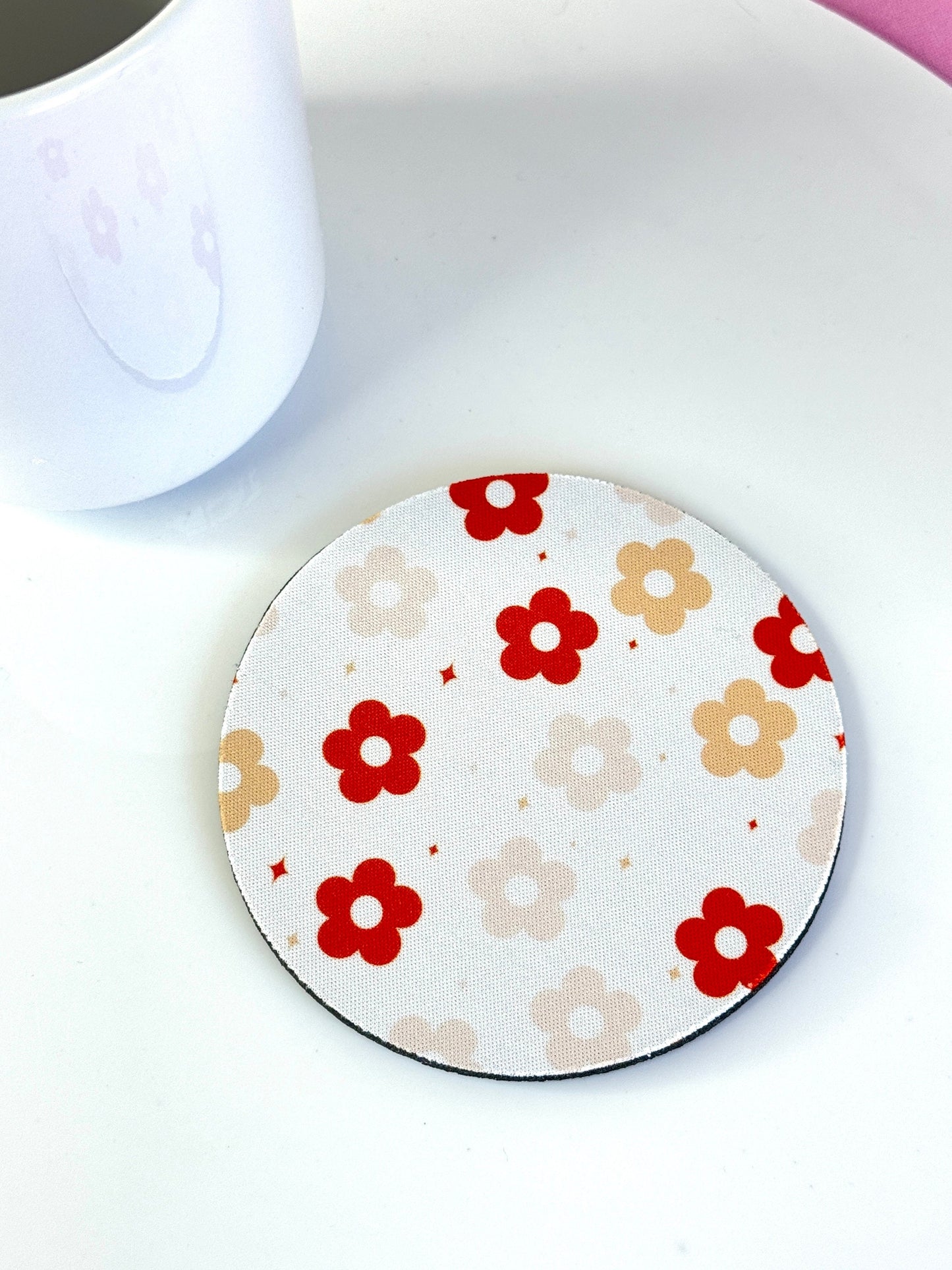 Cute Retro Flowers Cup Coasters For Drinks, Set of 4 Round - Modern Cocktail Drink Bar Coasters Aesthetics Non Slip Rubber