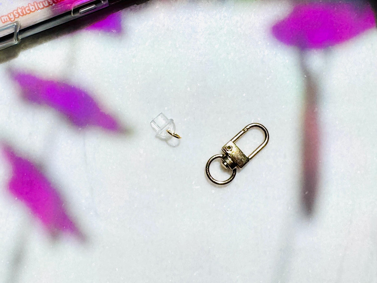 Rose Kindle Dust Plug Charm: Gothic Phone Accessory, Book Lover Gift