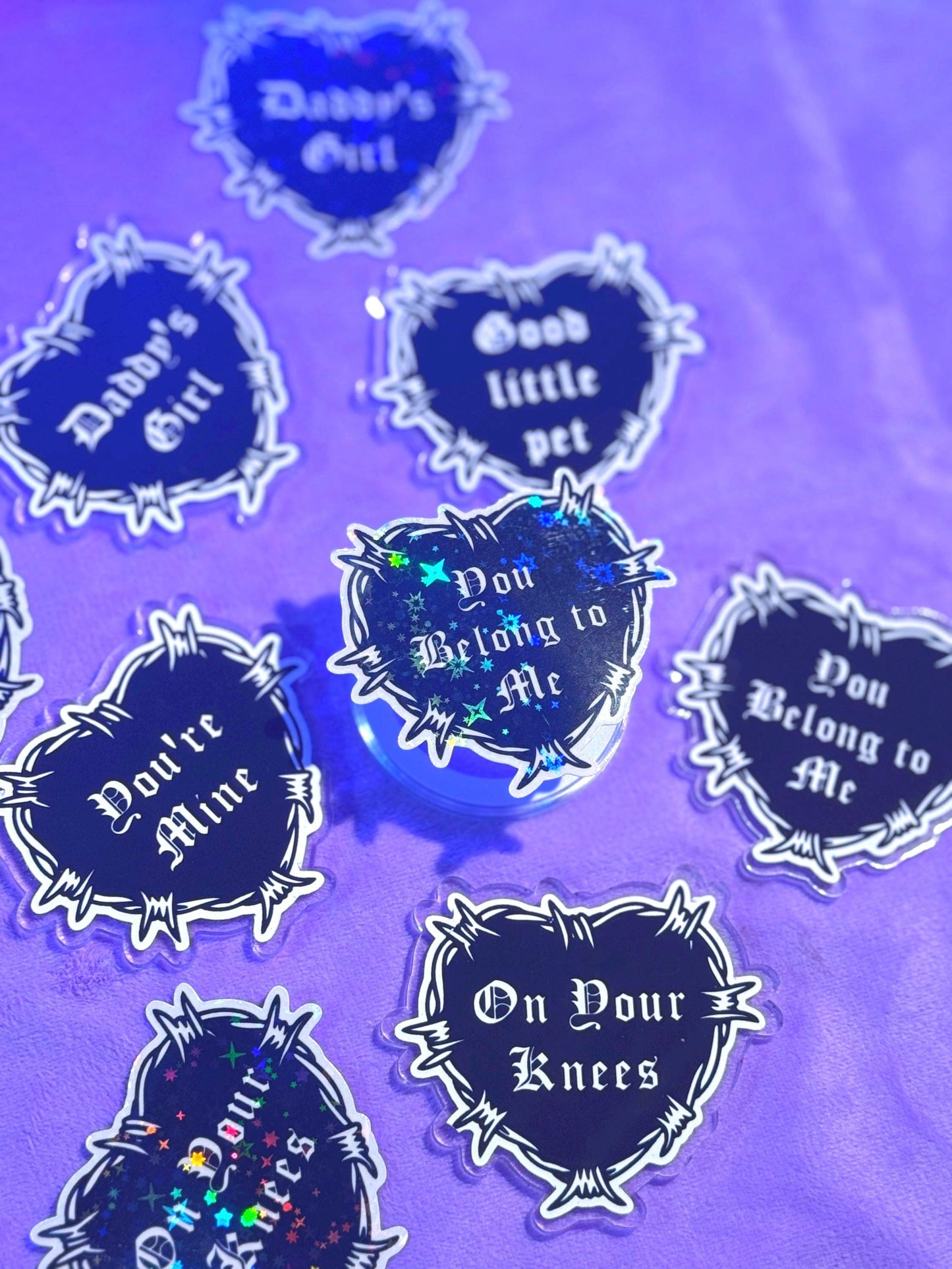 Smut Phrases MagSafe Kindle Grip: Holographic Bookish Accessory