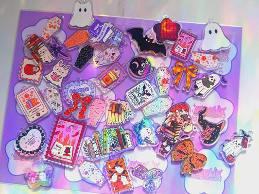 Assorted Halloween Kindle Charm: Spooky Ghost Bookish Phone Dust Plug
