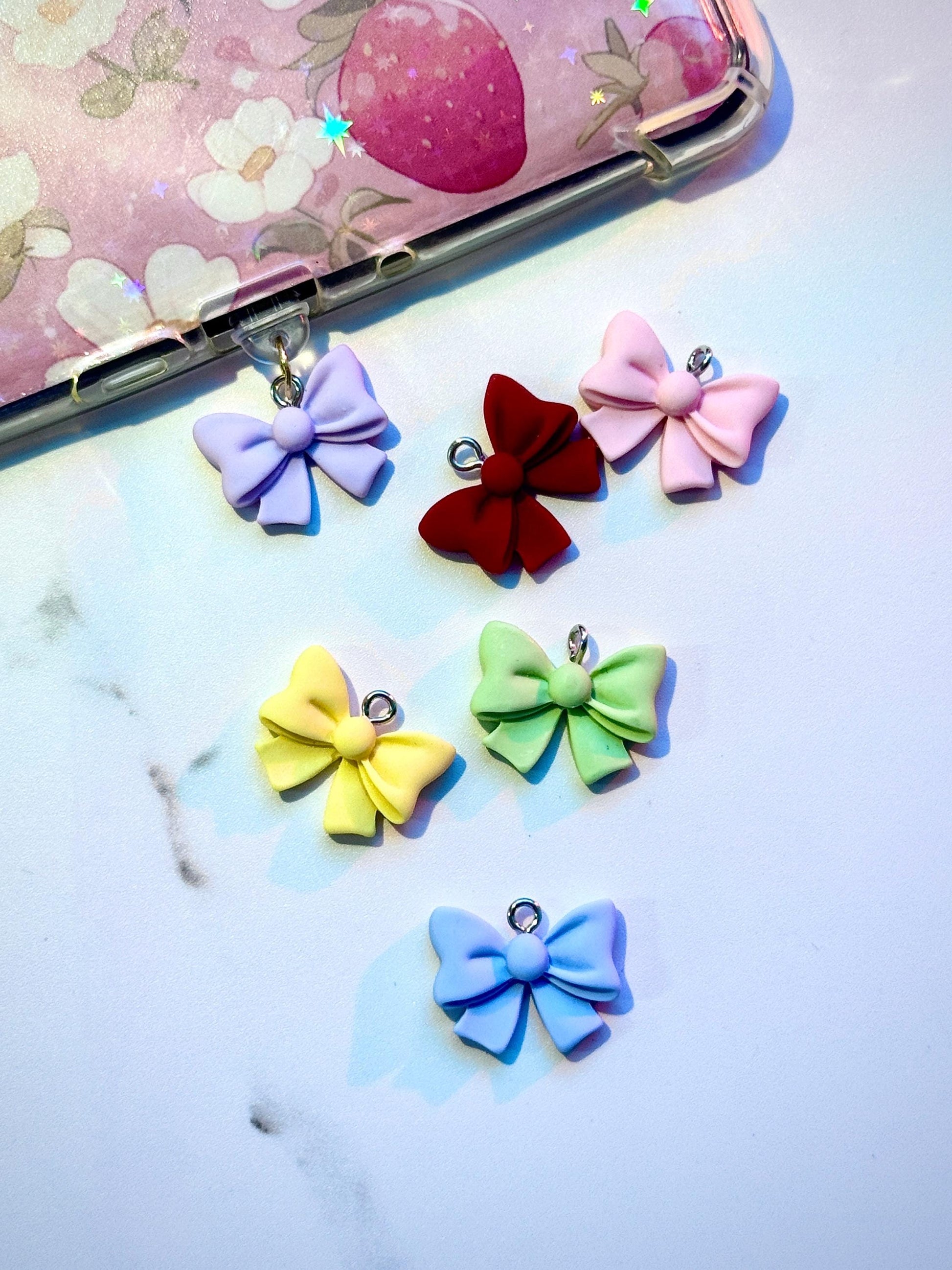 Pastel Bow Dust Plug Charm: Kawaii USB-C Phone, Tablet, Kindle Cover