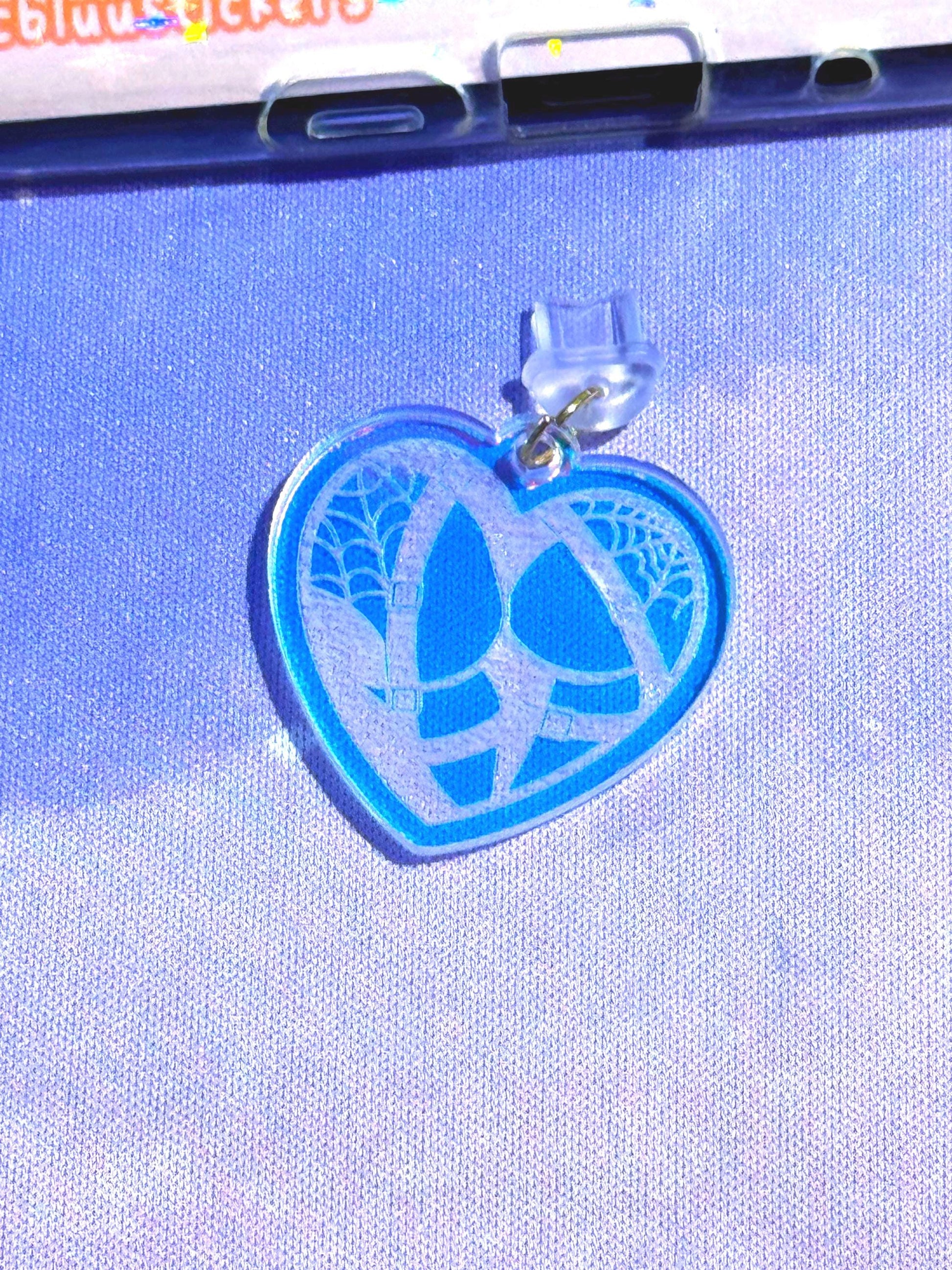 Iridescent Spiderweb Heart Charm: Gothic Kindle, Phone, Tablet Accessory