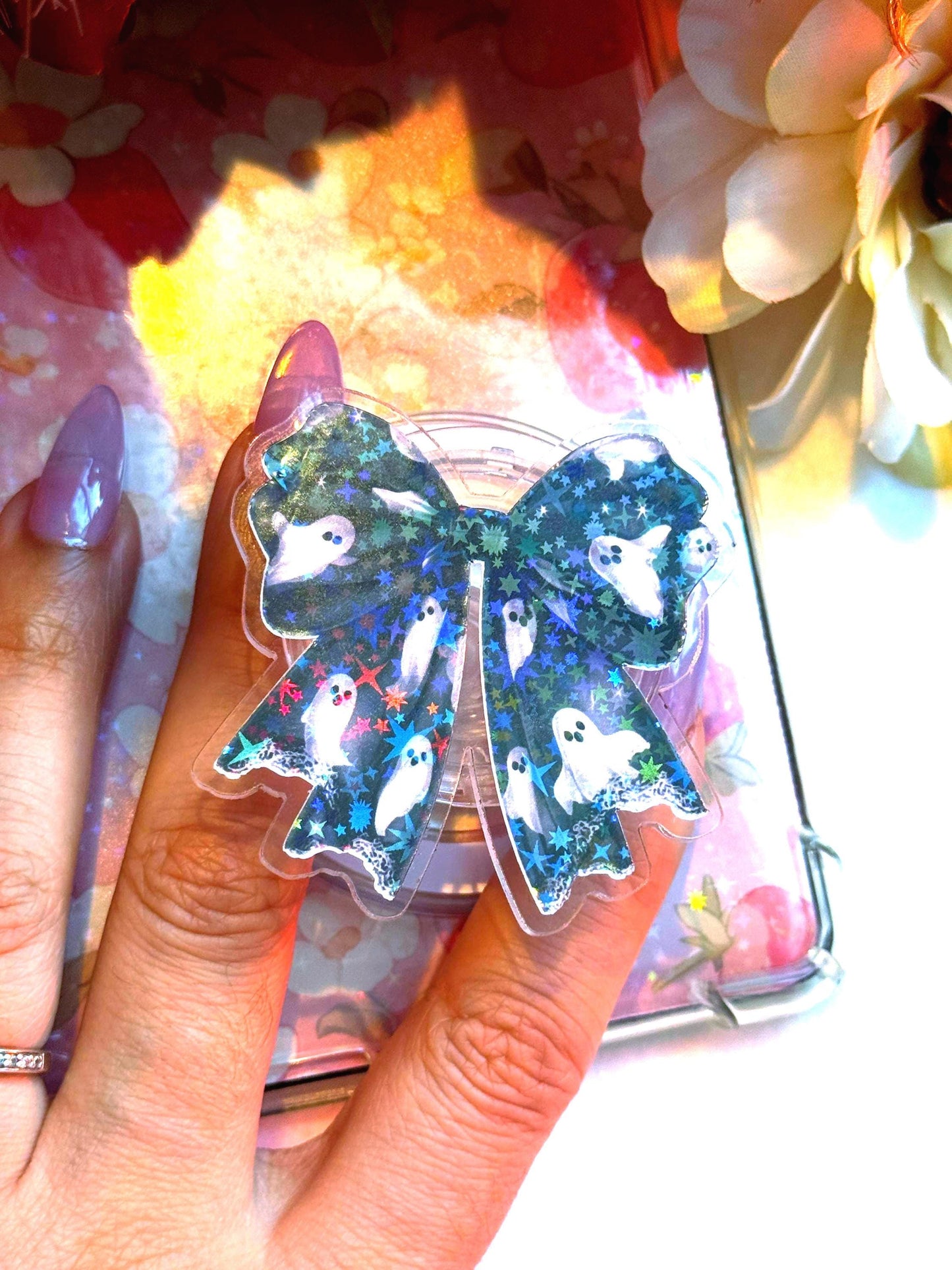 Ghost Bow MagSafe Phone Grip: Spooky Bookish E-Reader Accessory