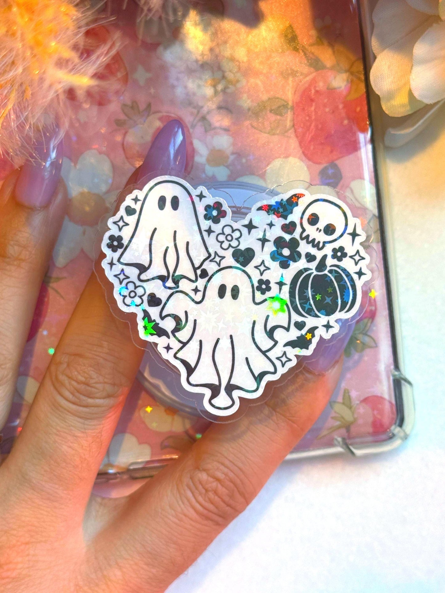 Ghost Skull MagSafe Grip: Spooky E-Reader Phone Accessory