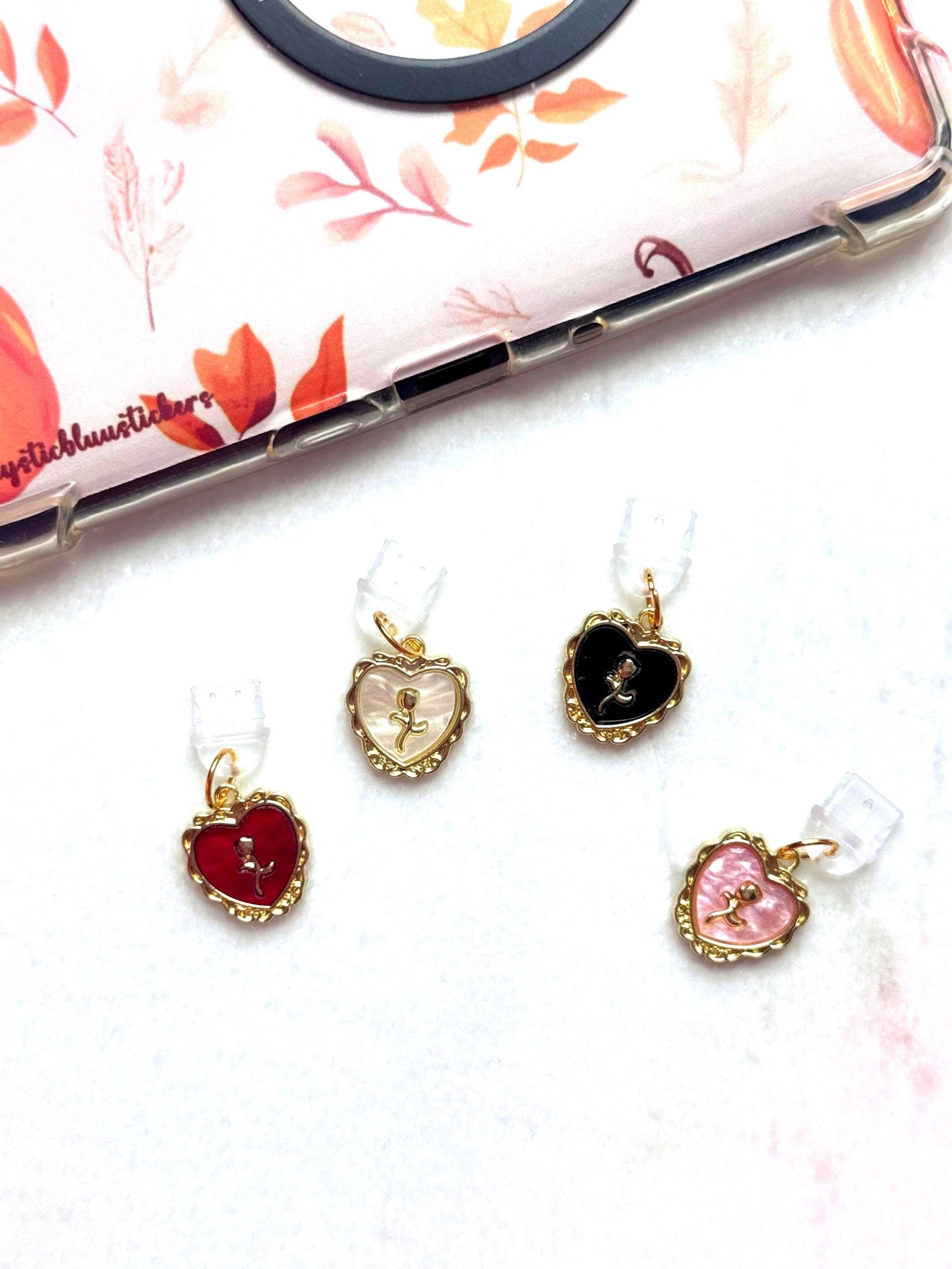 Vintage Heart Rose Dust Plug Charm – USB-C Accessory for Kindle, Phone & Tablet