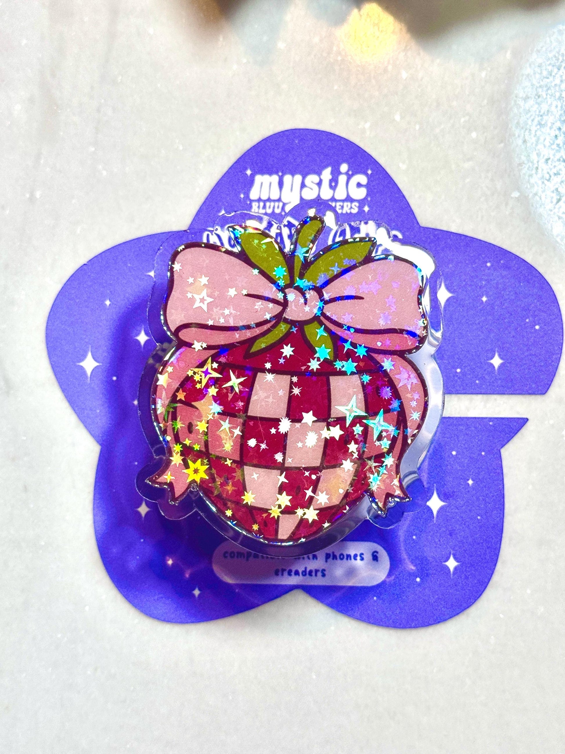 Strawberry MagSafe Kindle Grip: Holographic Bookish Phone Accessory