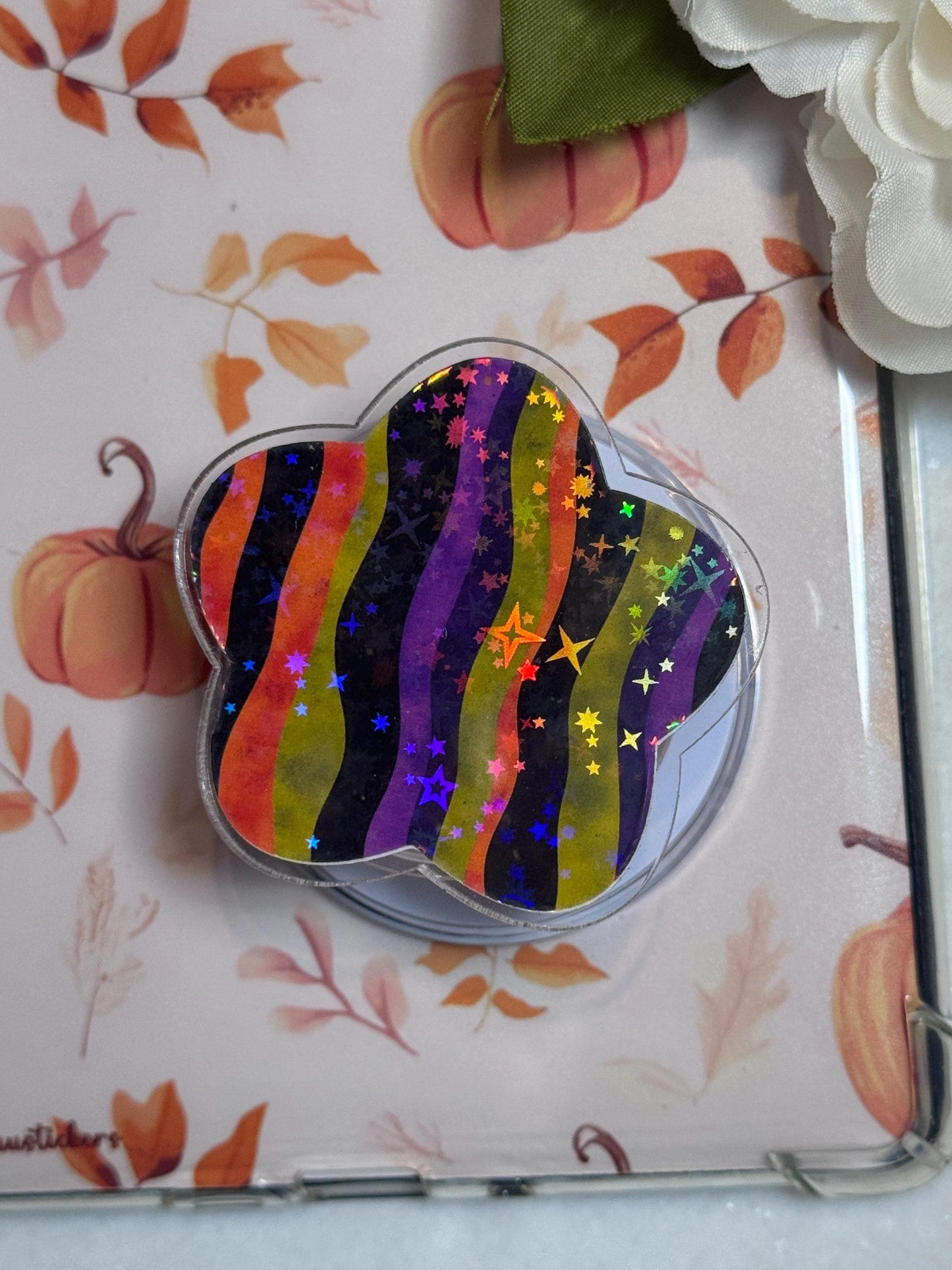 Halloween Stripe MagSafe Grip: Spooky E-Reader & Phone Accessory