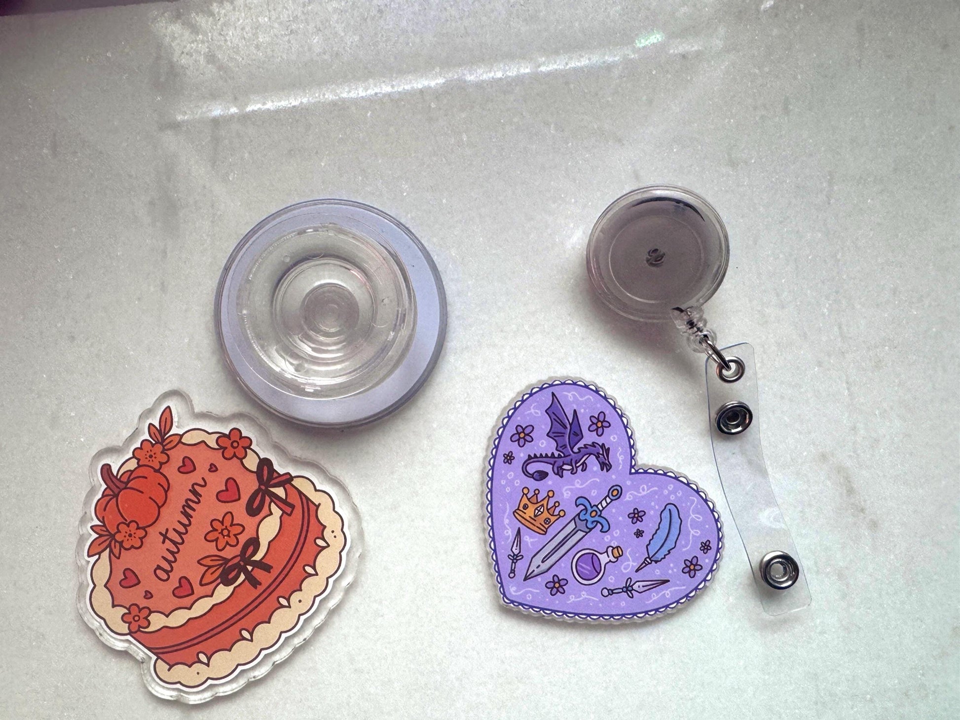 Brat Gothic Heart Acrylic Flat Back – DIY Phone Grip & Badge Reel Accessory