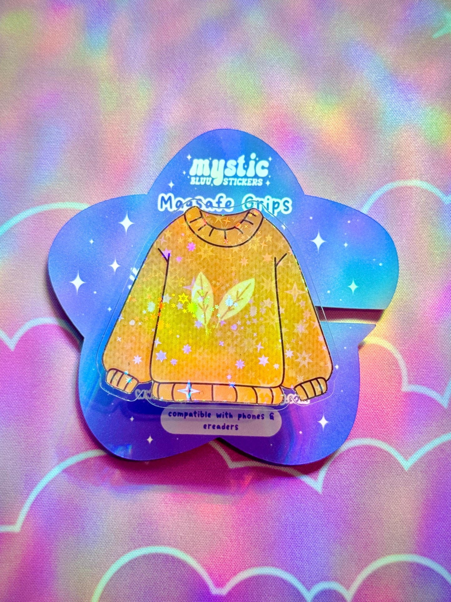 Fall Sweater Kindle Grip : Cozy Autumn MagSafe Holder for Phones and E-Readers