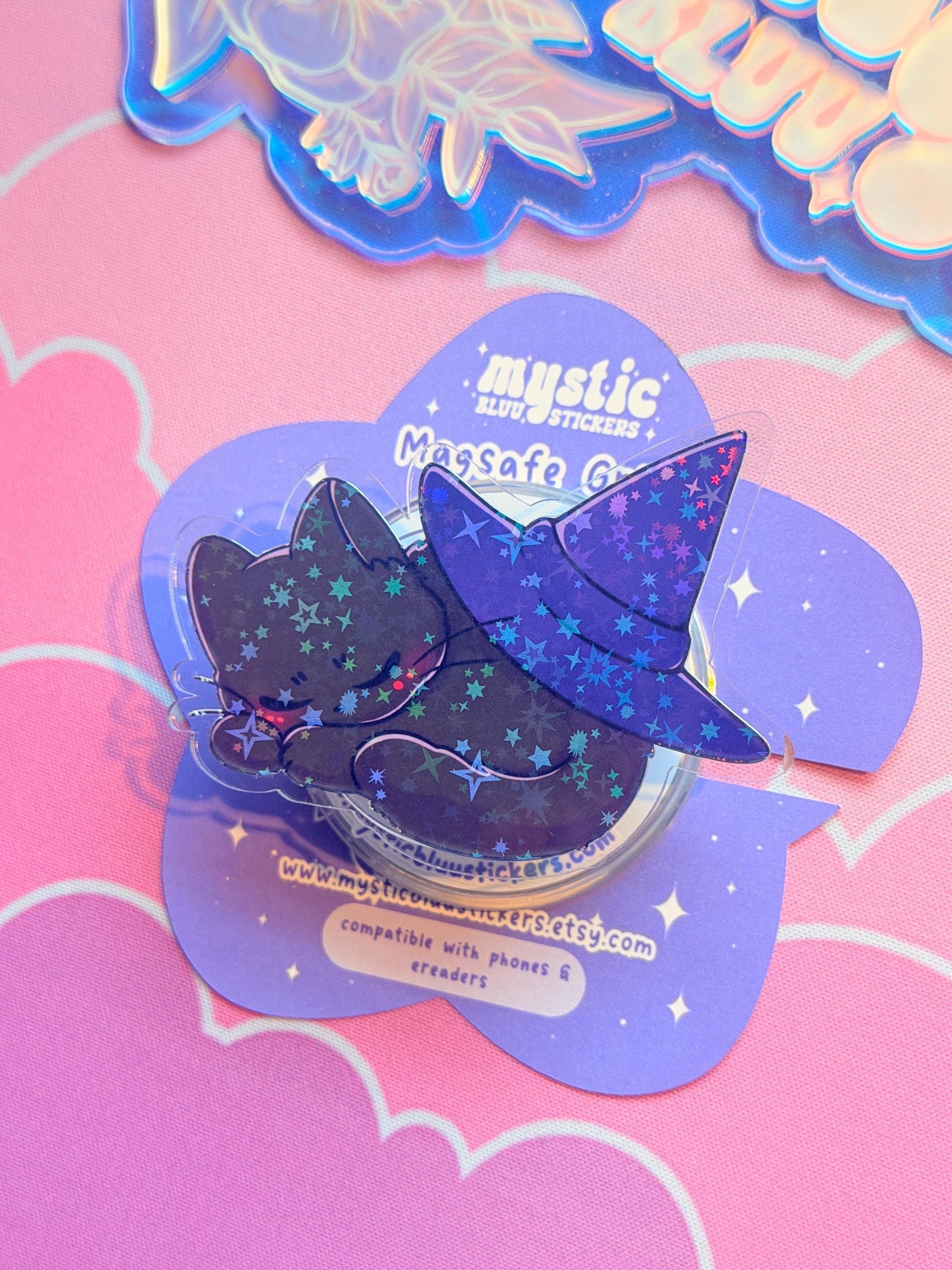 Witchy MagSafe Kindle Grip: Holographic Sleeping Witch Hat Cat Phone Grip