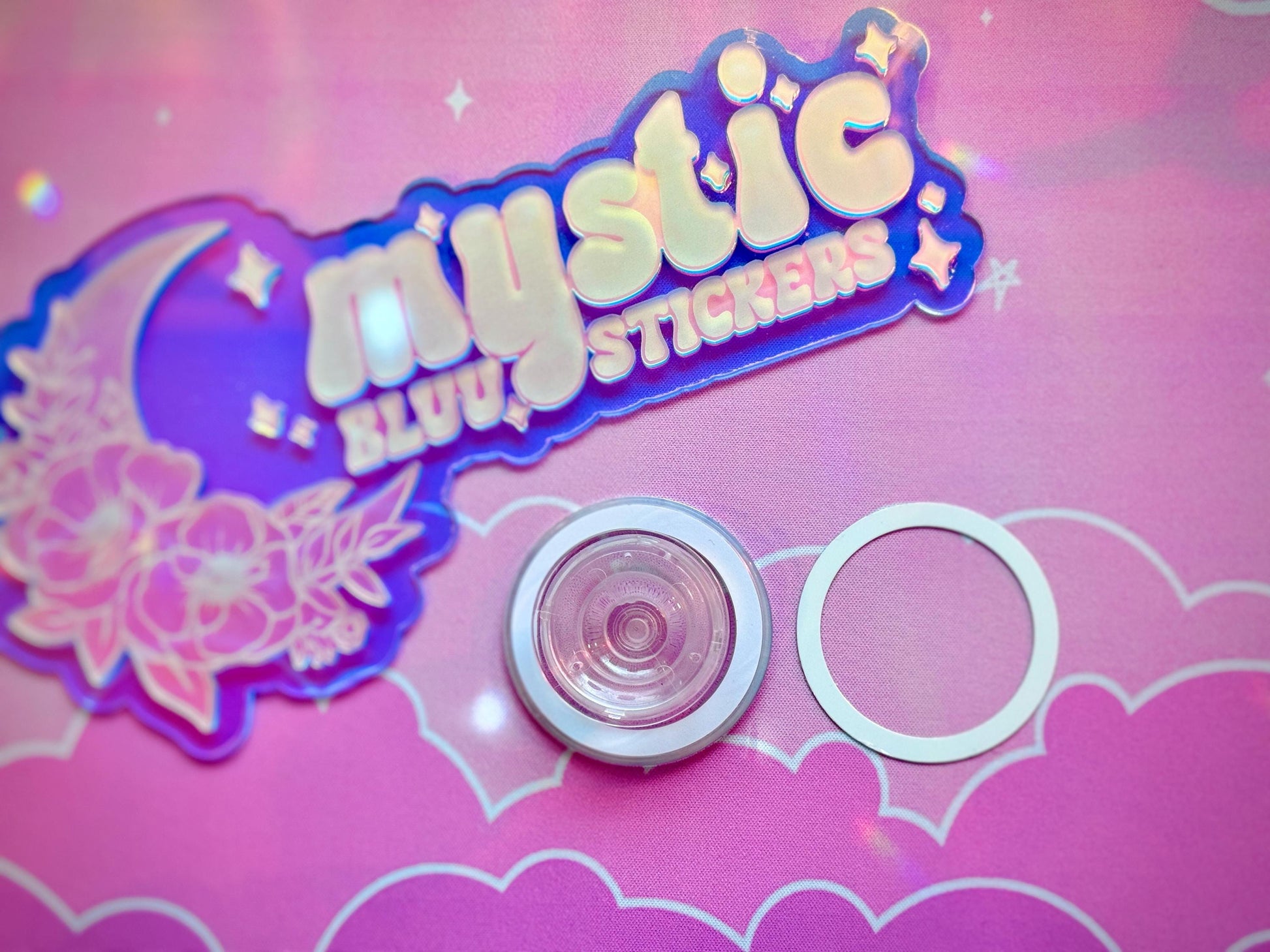 Celestial Moon MagSafe Phone Grip: Holographic 2D Night Sky Kindle Grip