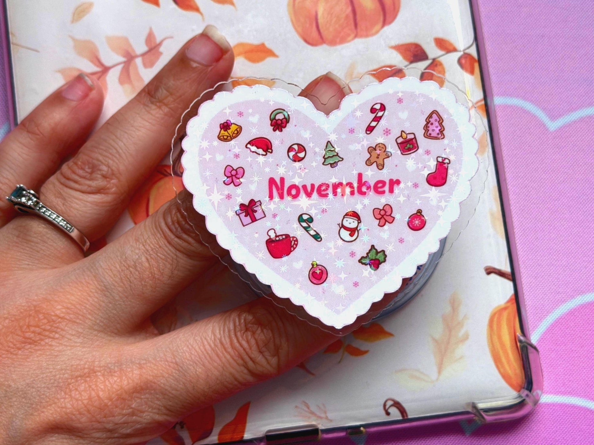 November MagSafe Phone Grip: Holographic Holiday Heart Kindle Grip