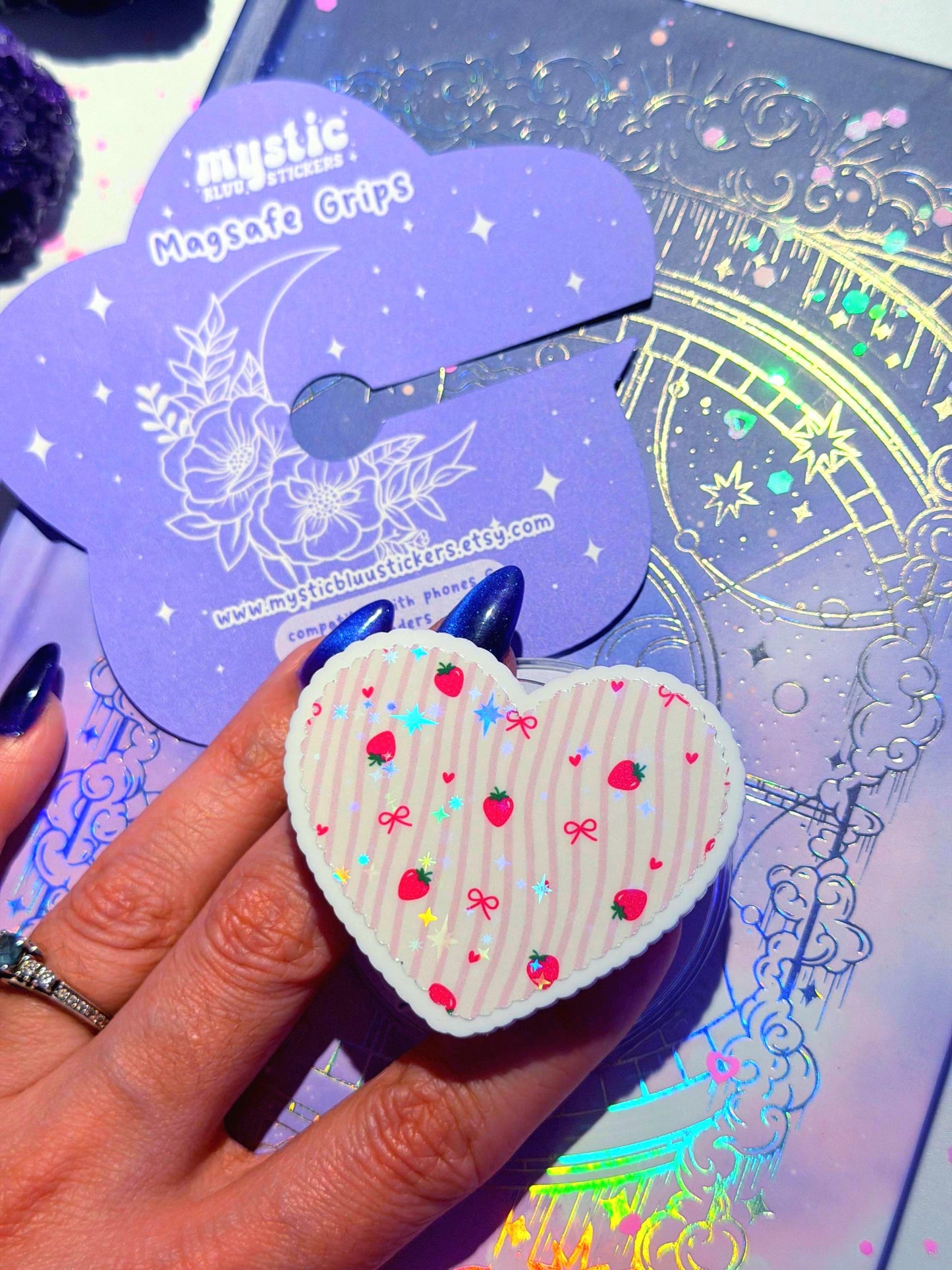 Strawberry Heart Phone Grip: Holographic Kawaii MagSafe Phone Stand