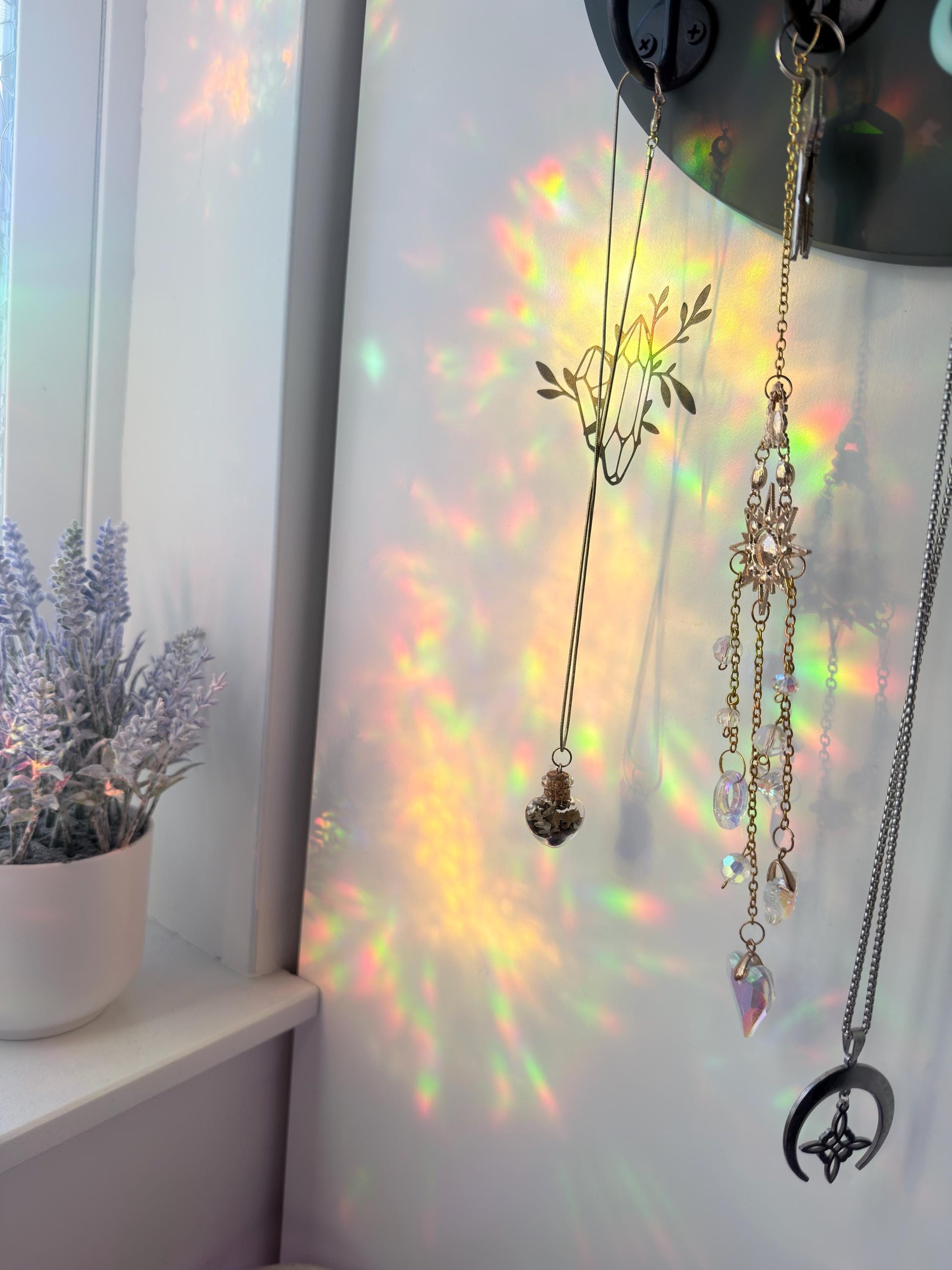 Acrylic Suncatcher Book Dragon Window Hanging Decoration Fantasy Romance Reading Ornament