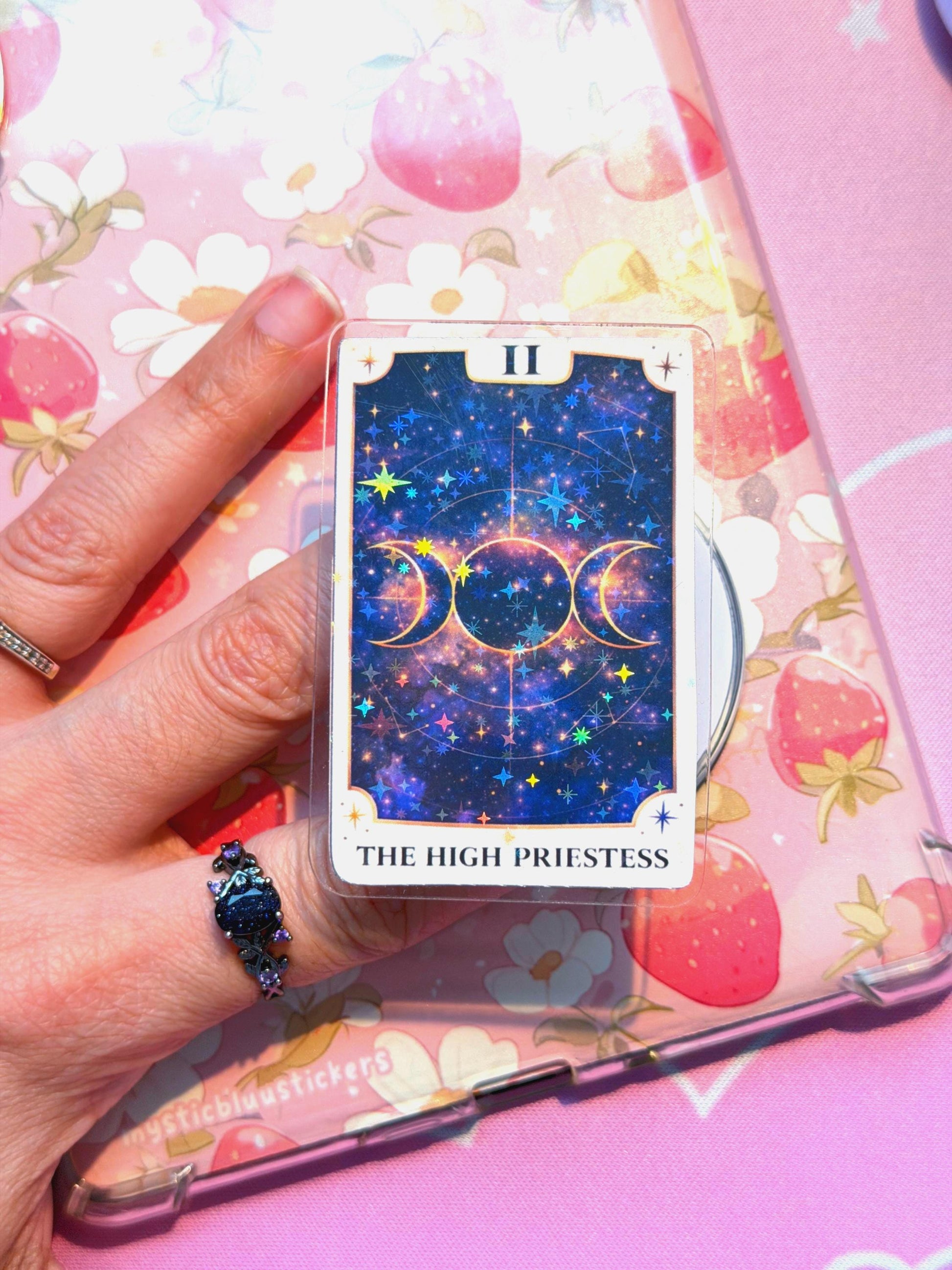 Tarot High Priestess MagSafe Kindle Grip: Holographic 2D Celestial Phone Grip