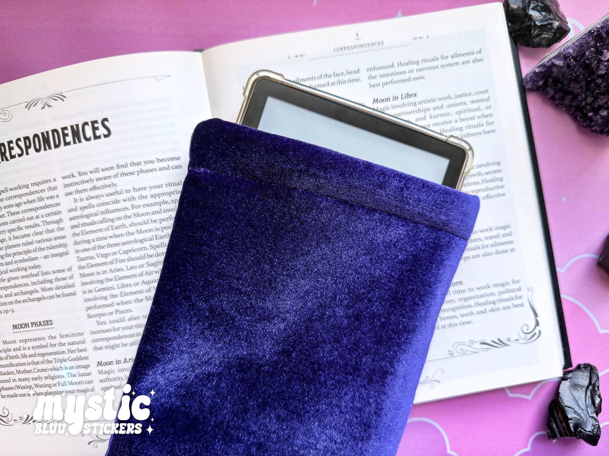 Dragon Kindle Sleeve – Fantasy E-Reader Pouch