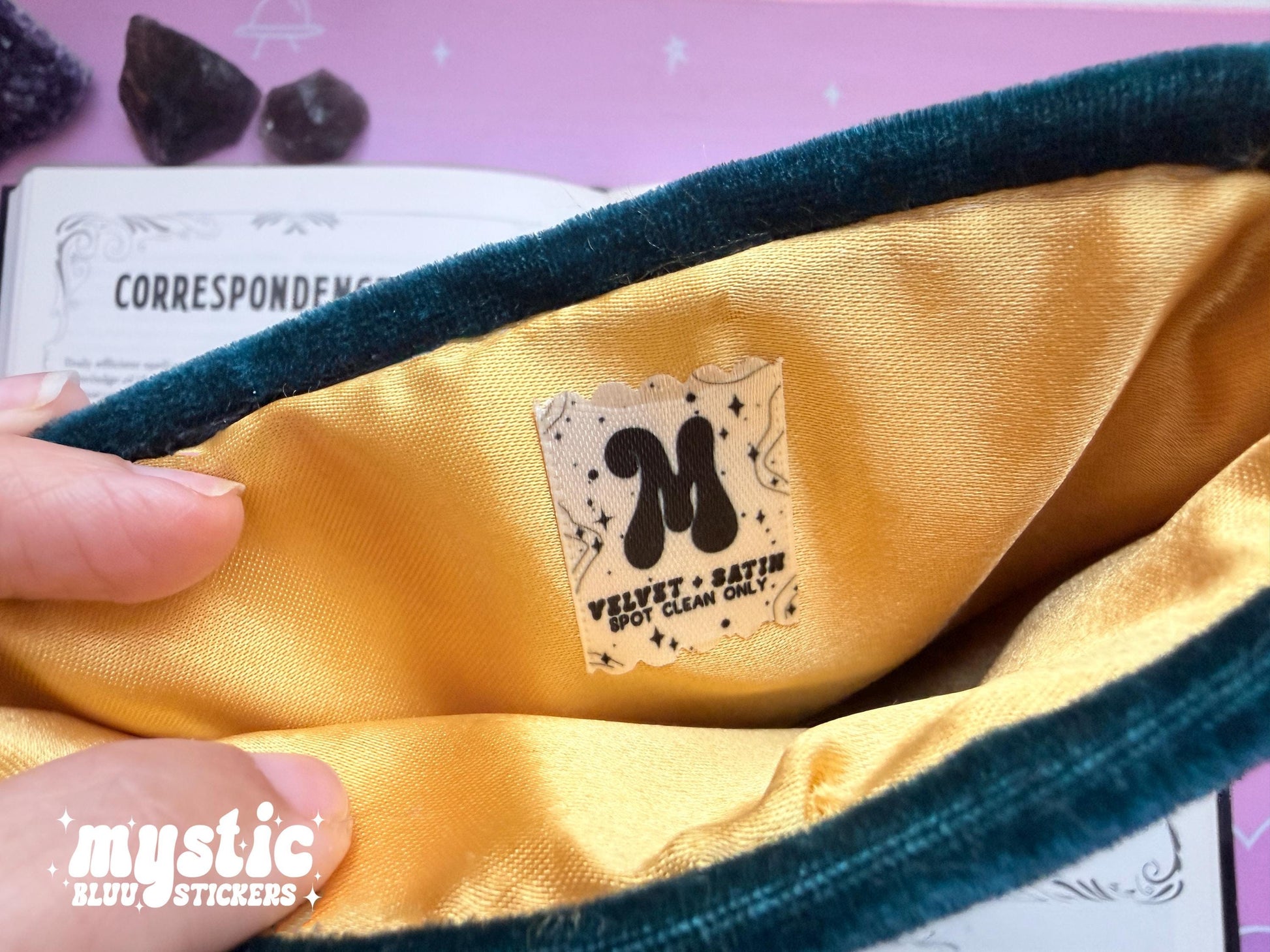 Deep Teal Kindle Sleeve – Padded E-Reader Pouch With Gold Satin