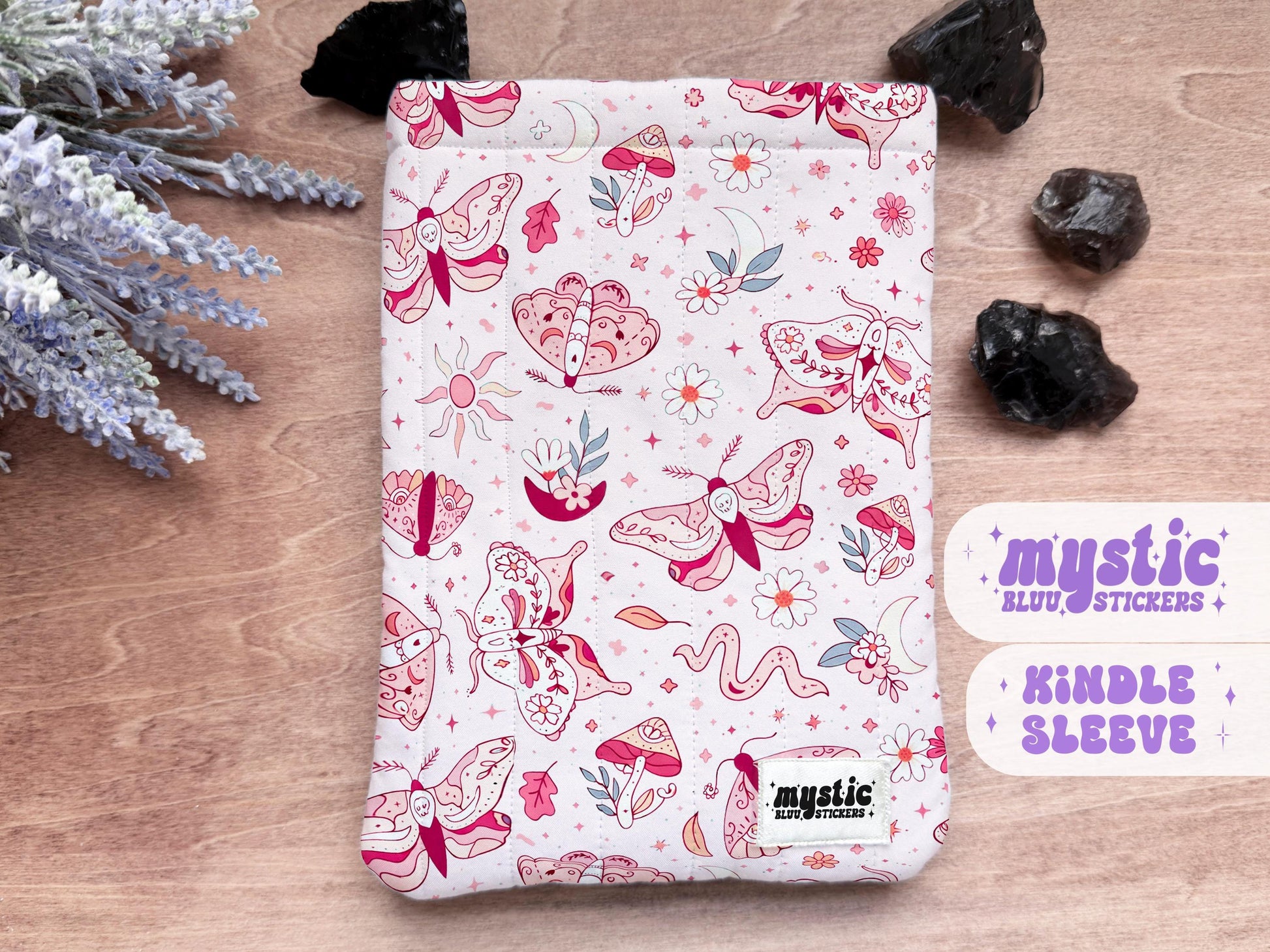 Quilted Kindle Sleeve, Padded E-Reader Case for Travel, Cozy Bookish Gift for Readers | Mysticbluustickers™