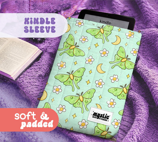 Kindle Sleeve Luna Moth Cottagecore Padded Case | Mint Green Daisy E-Reader Pouch for Kindle Paperwhite | Witchy Reader Gift