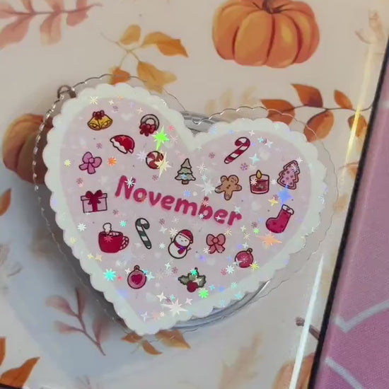 November MagSafe Phone Grip: Holographic Holiday Heart Kindle Grip